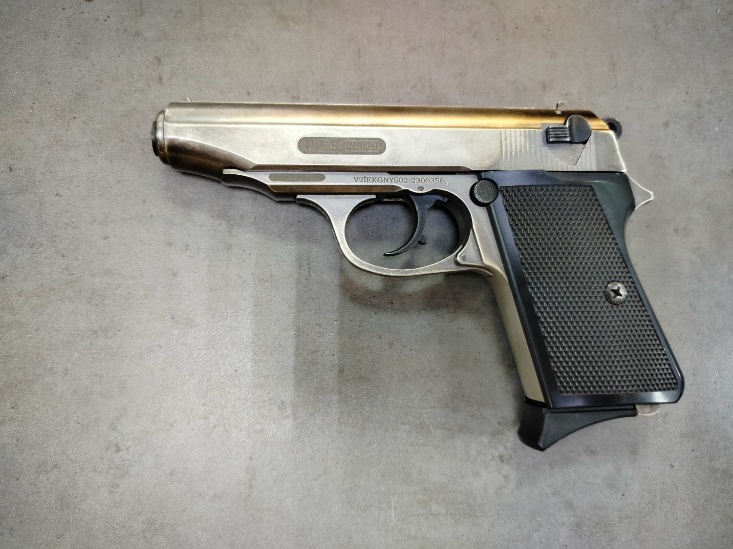 Сигнальный пистолет PP-S KURS (Walther PP)
